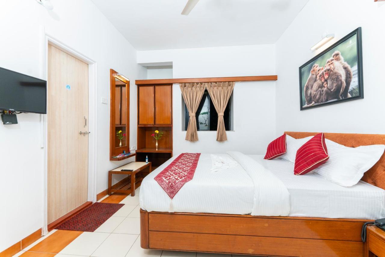 Hotel Green Field Satara Dış mekan fotoğraf