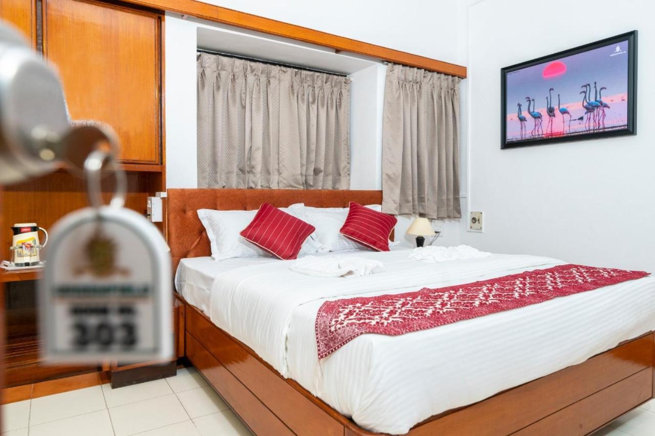 Hotel Green Field Satara Dış mekan fotoğraf