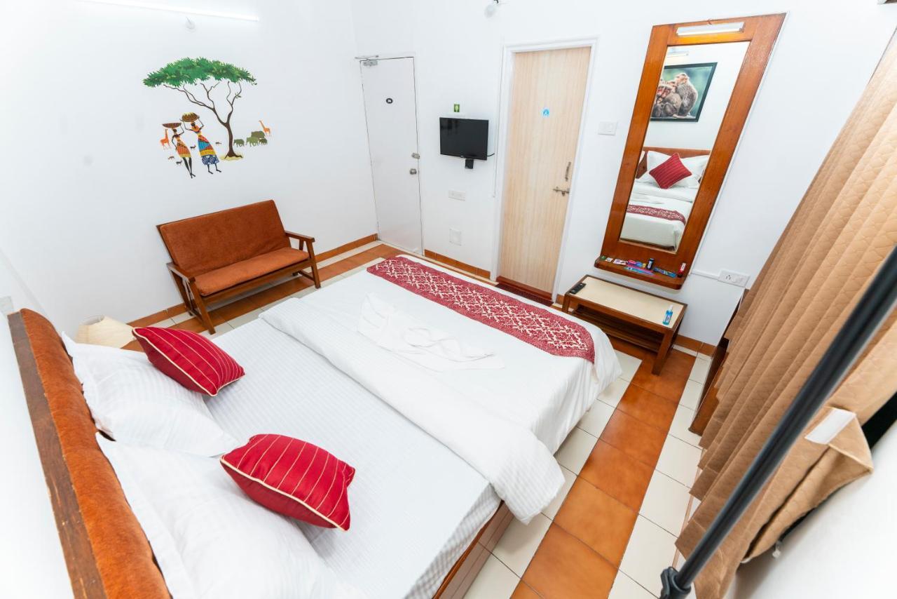 Hotel Green Field Satara Dış mekan fotoğraf