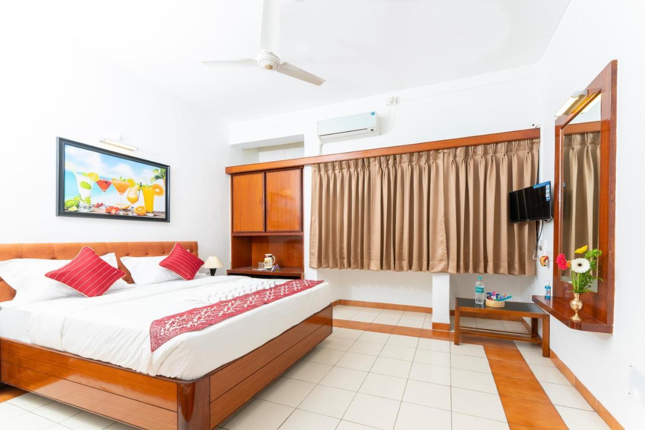 Hotel Green Field Satara Dış mekan fotoğraf