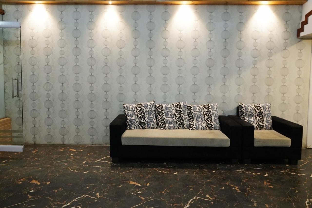 Hotel Green Field Satara Dış mekan fotoğraf